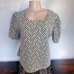 W5 Concepts Black White Geo Puff Sleeve Top M